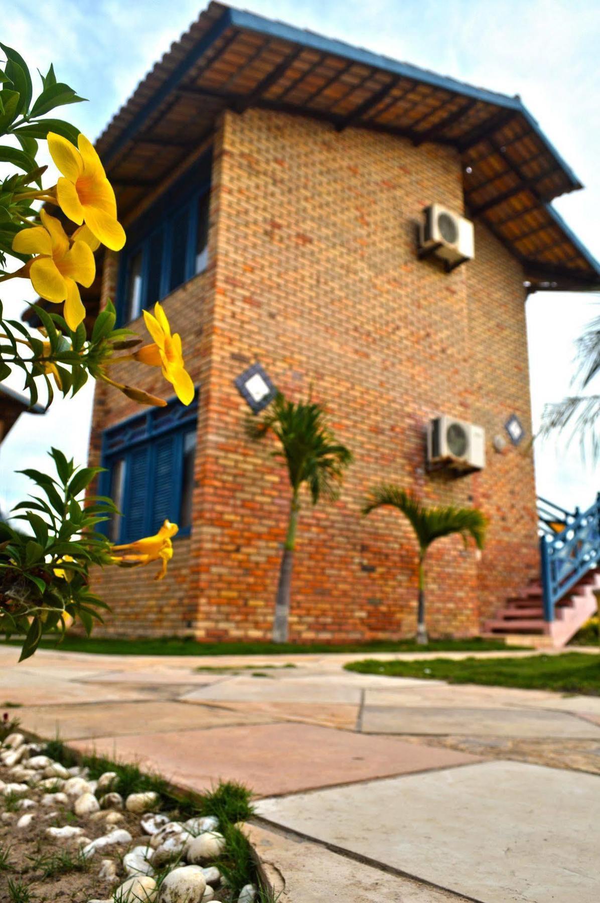 Parajuru Praia Hotel Bagian luar foto