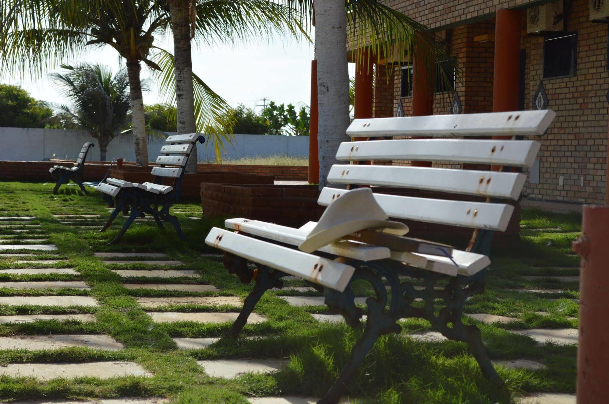Parajuru Praia Hotel Bagian luar foto